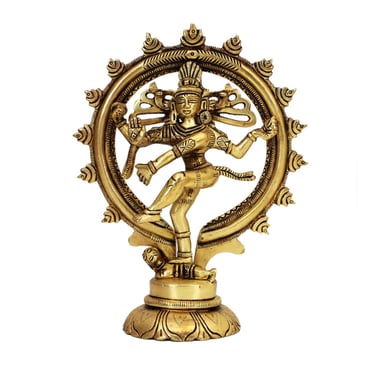 #NatrajMurti #BrassSculpture #DivineArt #LordShiva #CosmicDance #IndianCraftsmanship #SpiritualSymbo