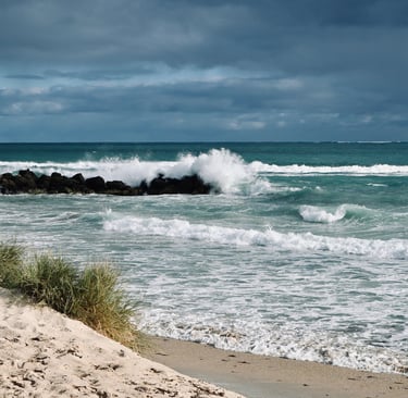 Waves crashing onshore