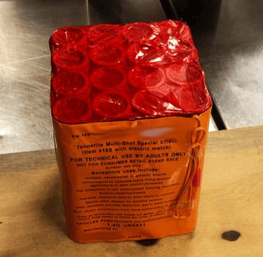 16-cylinder-tannerite-multi-shot-special-effect-pyrotechnic-with-an-electrical-match