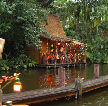Jingle Cruise Holiday Decor