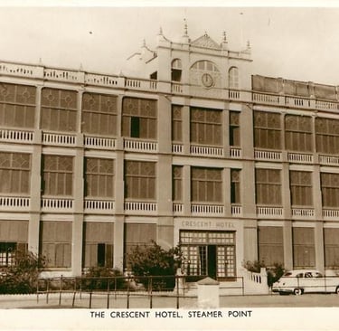 Crescent Hotel, Steamer Point