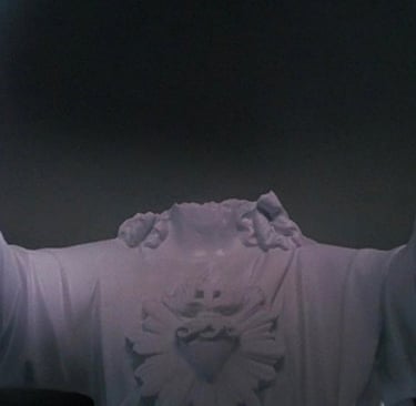 Exorcist III - beheaded statue