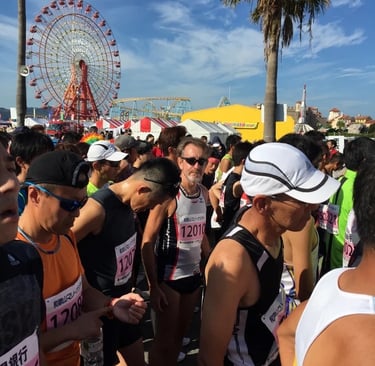 The start of the Wakaura Bay Half Marathon with coach Scott Brown ready to run it. 