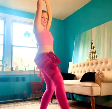 Belly dance classes for women