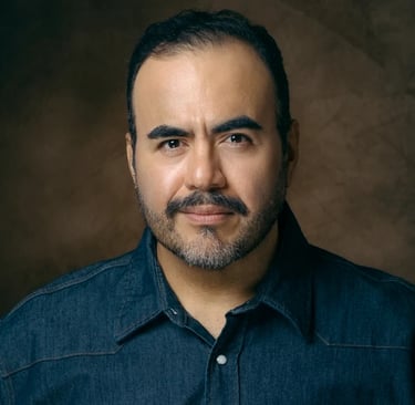 Film Style headshot for Orlando Arriaga