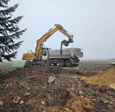 Koparka, wywrotka, wykopy