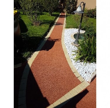 Comment nettoyer le béton drainant ?