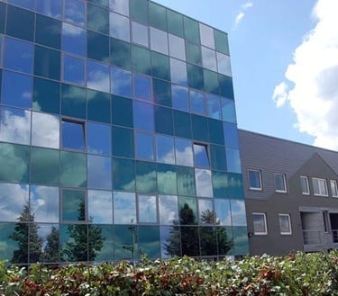 Tarandės verslo centras, čia dirba logopedas, specialusis pedagogas, korepetitorius