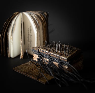 „Šalia bedugnės ir sudegusių rugių“