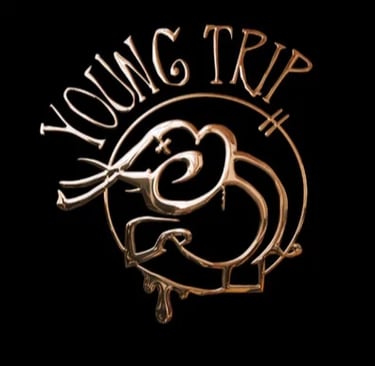 logo young trip