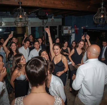 Banda tocando ao vivo durante festa de aniversário em São Paulo