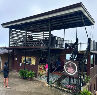 Patimz Bistro (Great Coffee and Food on a peak)