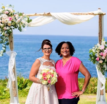 Jacquelyn  Mendoza, owner of San Diego Destination Weddings and Cuvier Park weddings, with bride