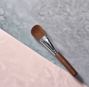 A smiling delivery person handing over a Britique Haven Ltd parcel to a customer’s doorstep.