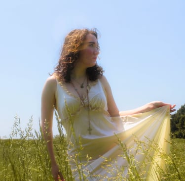 creative 2026 senior photoshoot at crockett park, northern virginia