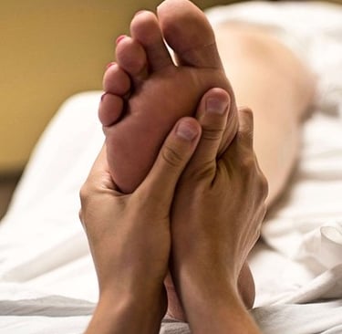 Fussreflexzonen-Massage bei Regula Gelardini Physiotherapie Rotkreuz