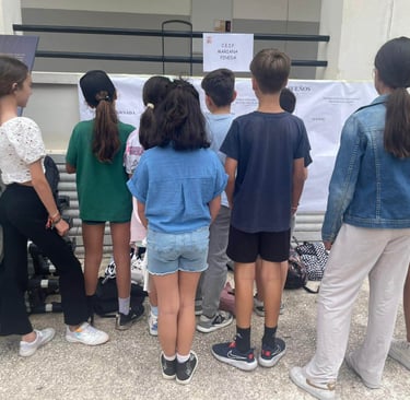 niños del colegio mariana pineda