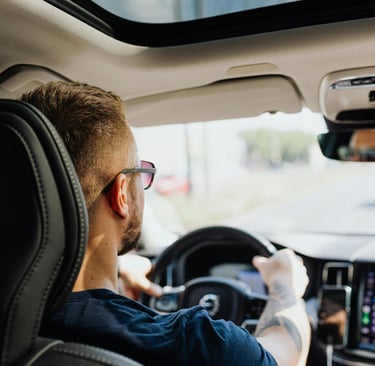 Professional driver greeting travelers at Colombo Airport for Sri Lanka transfers – Nobel Island Tou