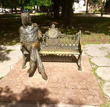 Statue John Lennon