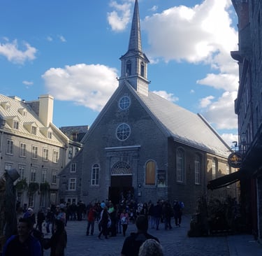 place-royale-eglise-notre-dame-des-victoires-quebec
