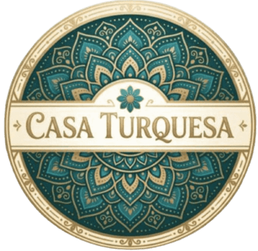 logo de casa turquesa representado por un mandala