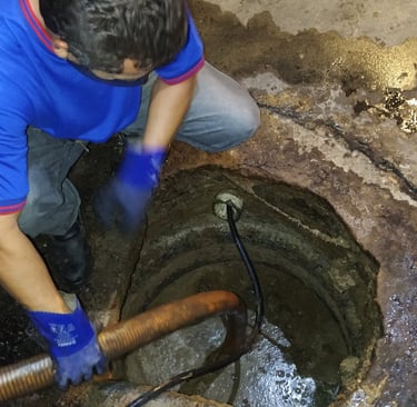 sucção de fossa da suprema desentupidora