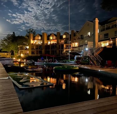 Luxury chauffeur transportation to Muskoka lakeside resorts