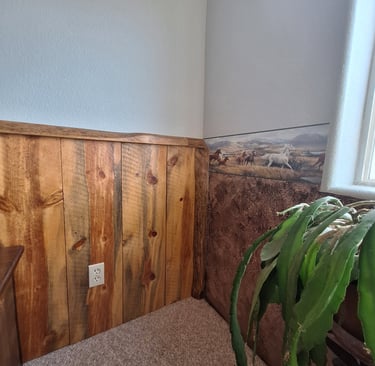 blued pine wanescoating