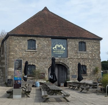 'The Dancing Man Brewery' Pub fare. Town Quay.
