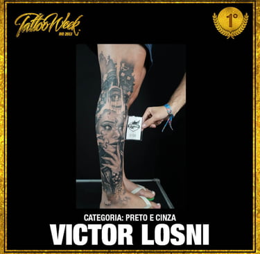 Premiação Tattoo Week categoria preto e cinza com trabalho de Victor Losni