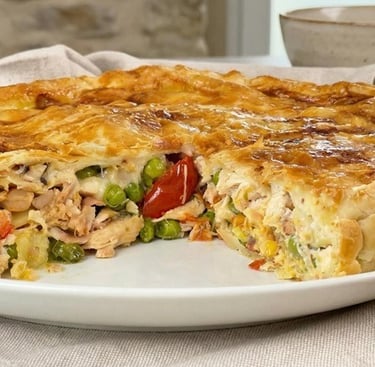 Come fare la torta salata pollo e verdure per pranzo