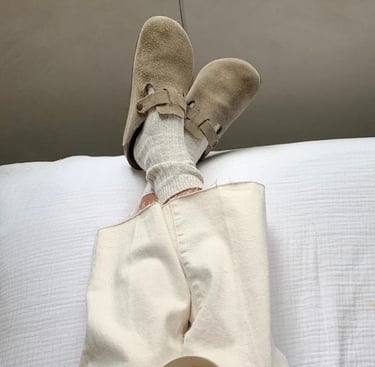 beige neutral style relaxed aesthetic