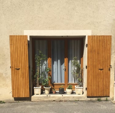 Volets battants fait par Laroux Menuiserie