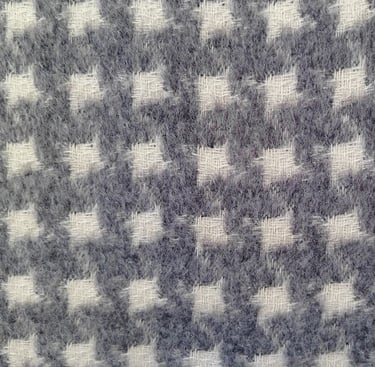 Chanel style fabrics, Yarn-dyed woollen tweed