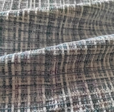 Chanel style fabrics, Yarn-dyed woollen tweed
