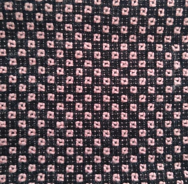Chanel style fabrics, Yarn-dyed woollen tweed