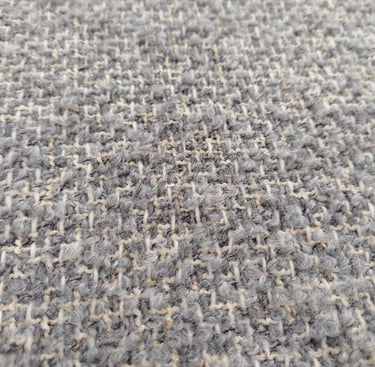Chanel style fabrics, Yarn-dyed woollen tweed