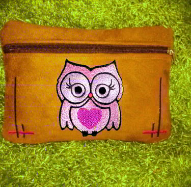 ITH-trousse-motif -broderie-machine-lesbroderiesdenonette