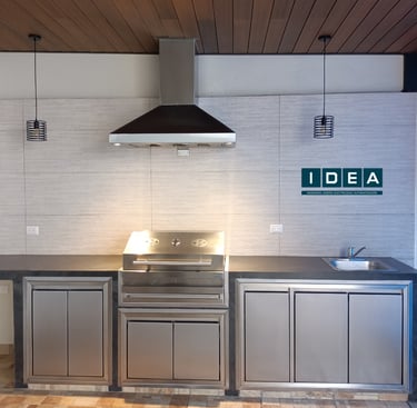 Mobiliario residencial- Campana, asador, muebles