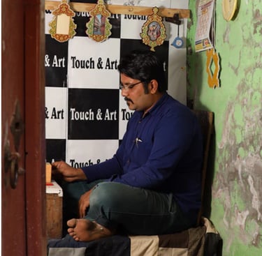 Usta artist practicing his master skills