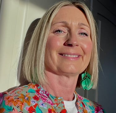 Kirsty Cartwright image