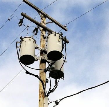 Raccordement électrique sécuritaire et conforme aux normes d'Hydro-Québec sur la Rive-Sud.