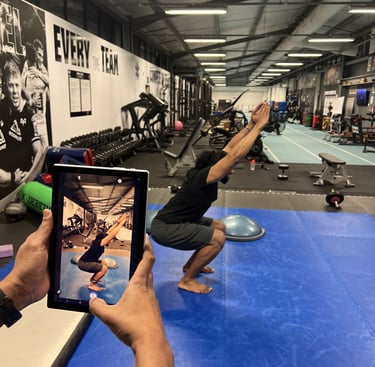 Technology-assisted movement and posture assessment at physiotherapy clinic in Neath