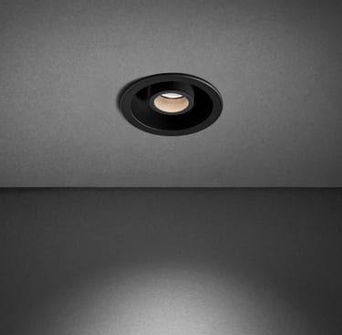 Foco empotrable IRIS SYSTEM de techo negro, con apertura de luz circular