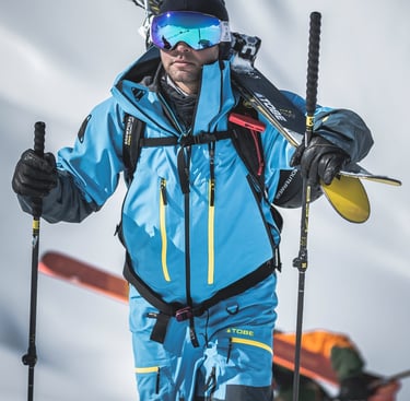 alt= Xaver Kröll, Staatlicher Skilehrer, Skifüher, Skiguru-Zillertal, Skischool