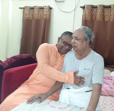 Swami Probuddhananda met Sri Bhagavan