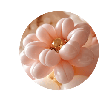 Handcrafted balloon bouquets & crepe paper florals for unforgettable events. dubai ,sharjah
