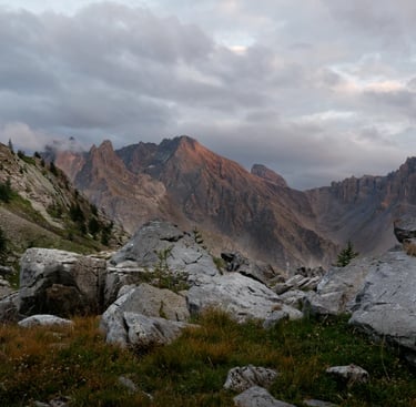 Trek de 7 jours entre Queyras, Ubaye et Mont-Viso. Grand tour de l'aiguille de Chambeyron