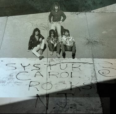 Systur Carol 80's rock band