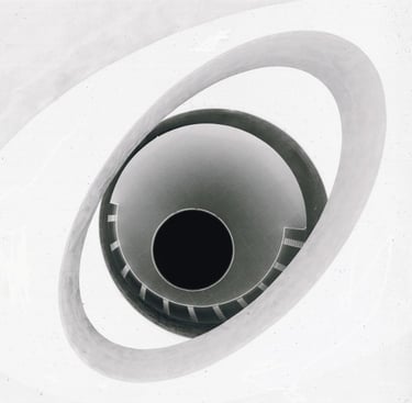 Visto de baixo de um átrio de uma sede de arquitetura institucional